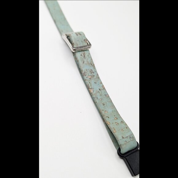 Cork Breakaway Cat Collar in Light Blue - Picture 2 of 5